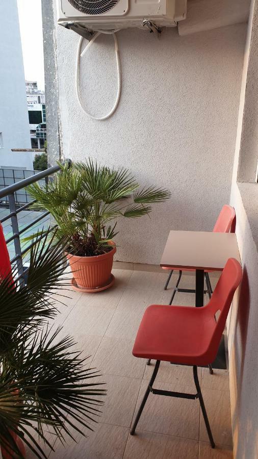 קומאנובו Apartments In City Center מראה חיצוני תמונה
