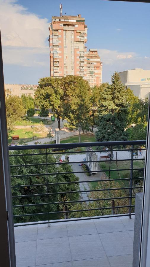 קומאנובו Apartments In City Center מראה חיצוני תמונה