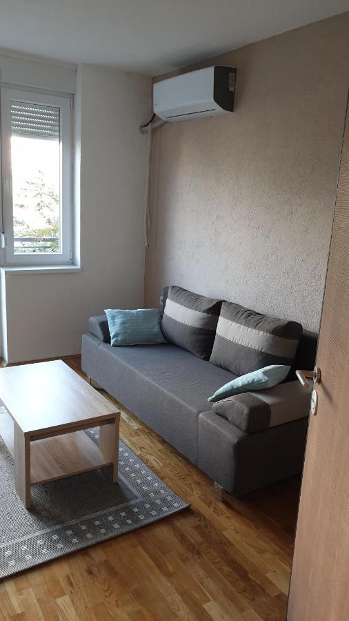 קומאנובו Apartments In City Center מראה חיצוני תמונה