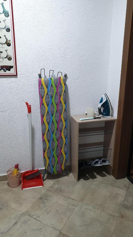 קומאנובו Apartments In City Center מראה חיצוני תמונה